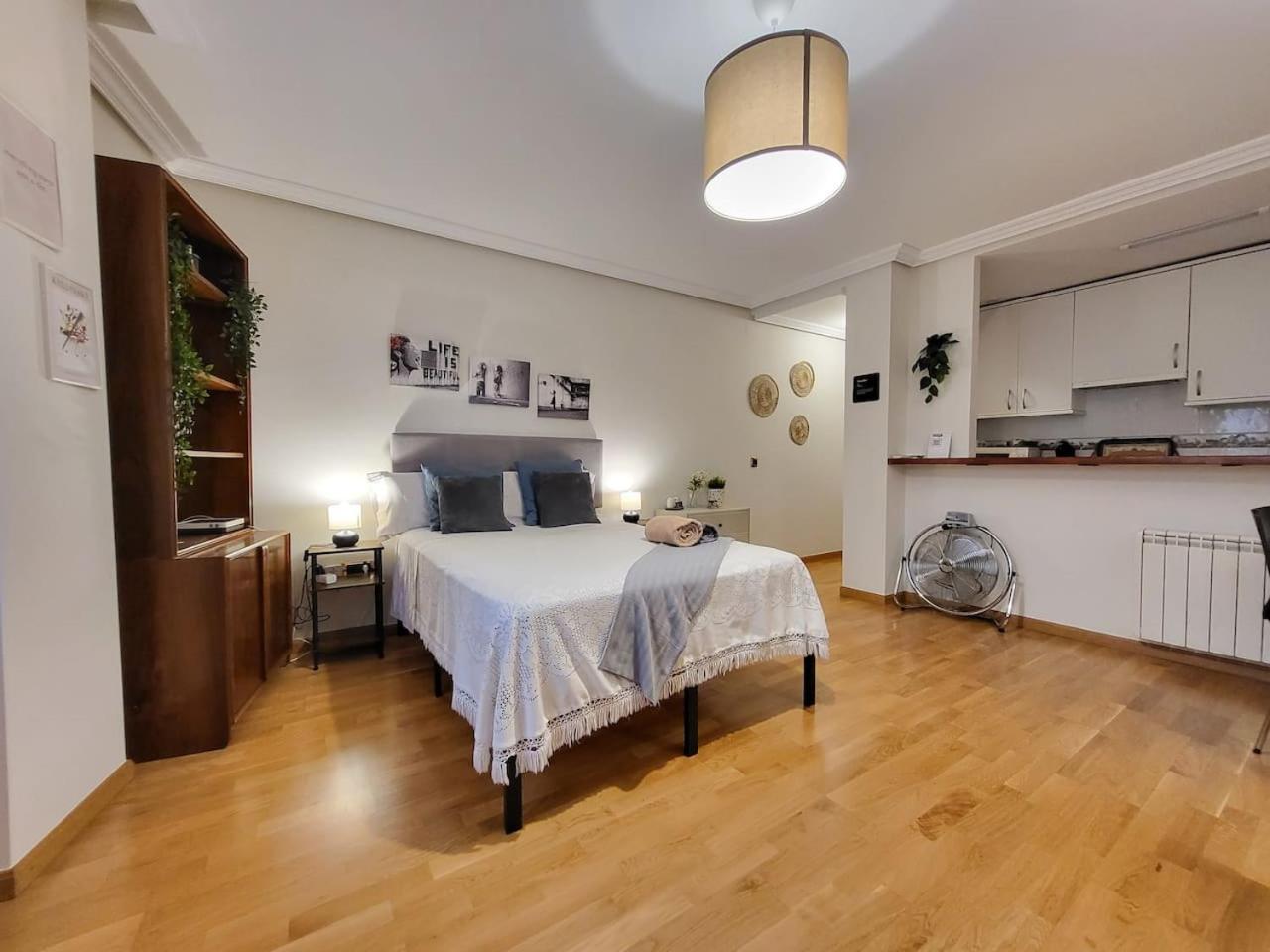 Apartamento Plaza Espana Gran Via Centro Apartment Madrid Exterior photo